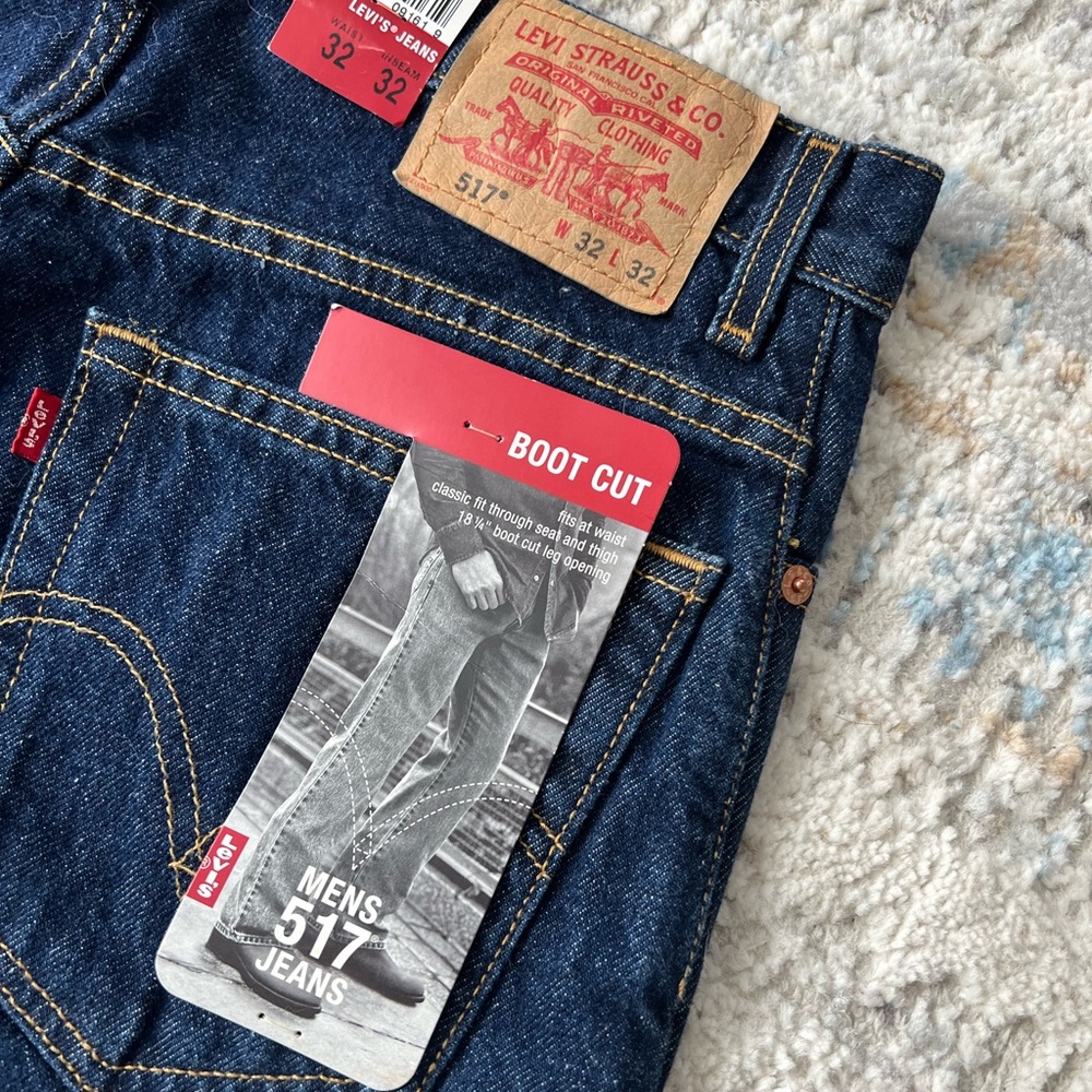 Vintage deadstock Levi 517 jeans crispy